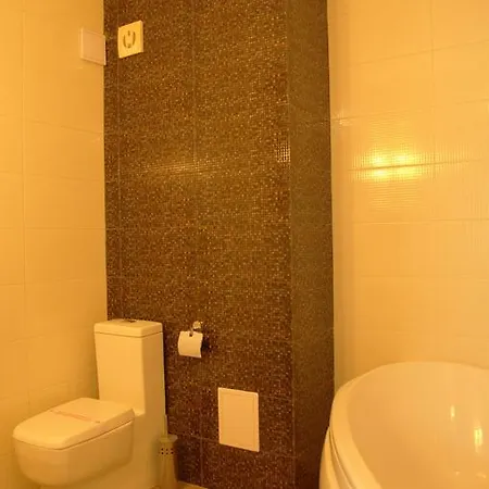 Sany מלון 3*
