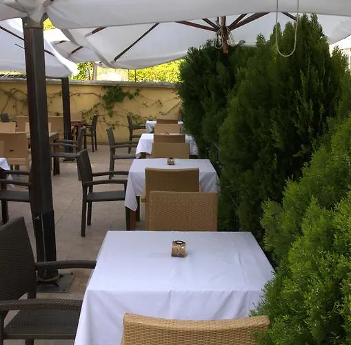 къща за гости сани Хотел 3*